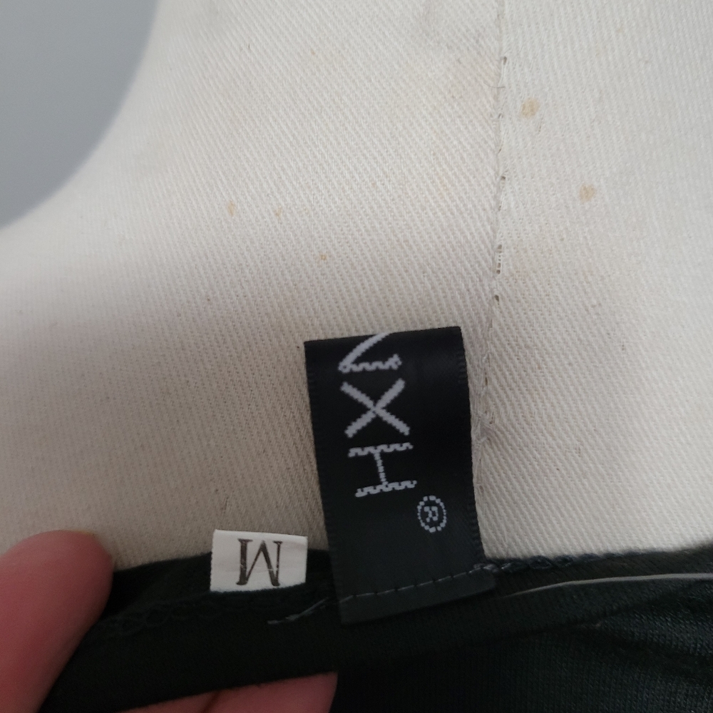 Hxn Pinstripe Patch Pocketbtop Size Medium View 6